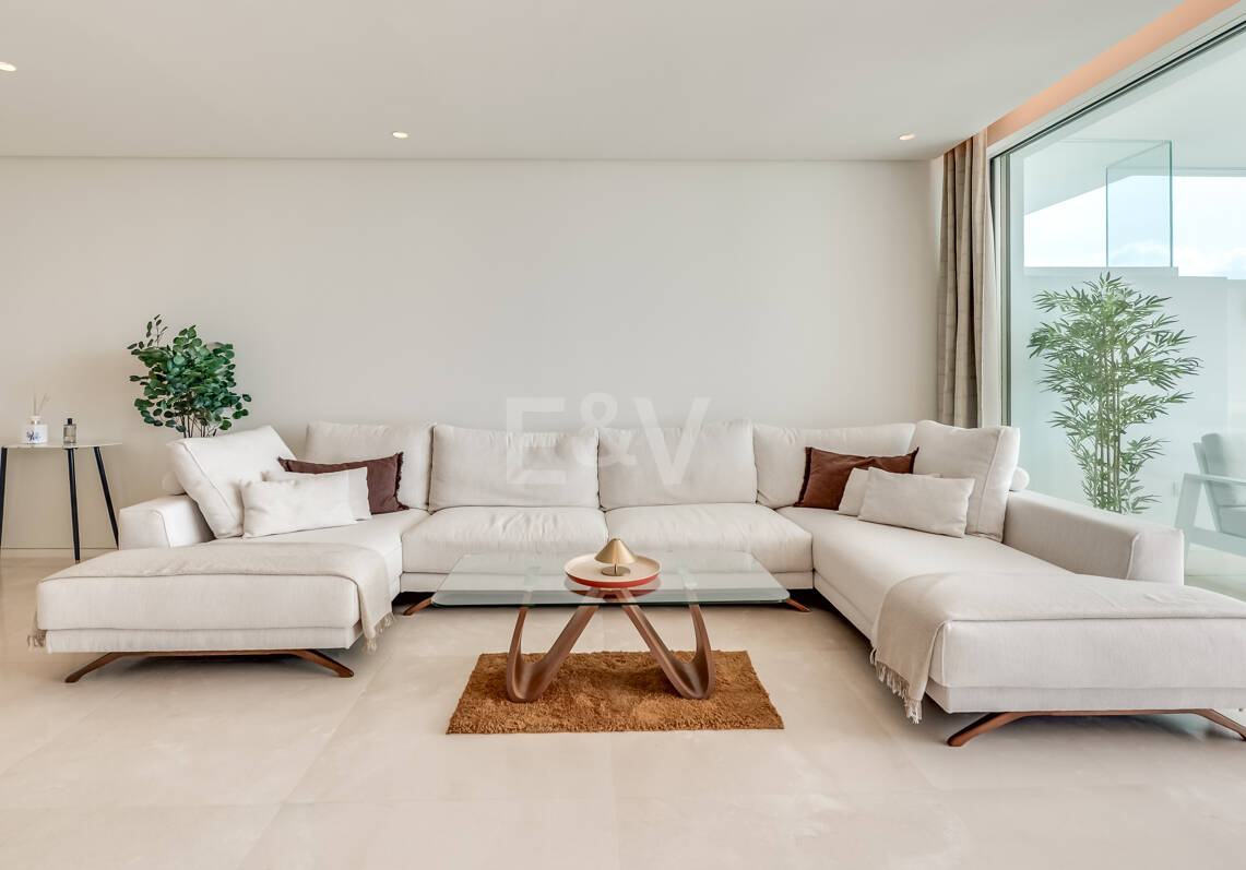 Elegante Wohnung mit unvergleichlicher Aussicht in Palo Alto Marbella