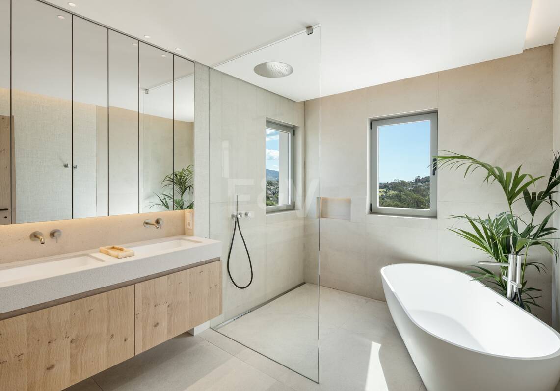 Luxuriöse Villa in La Quinta mit Panoramablick auf La Concha