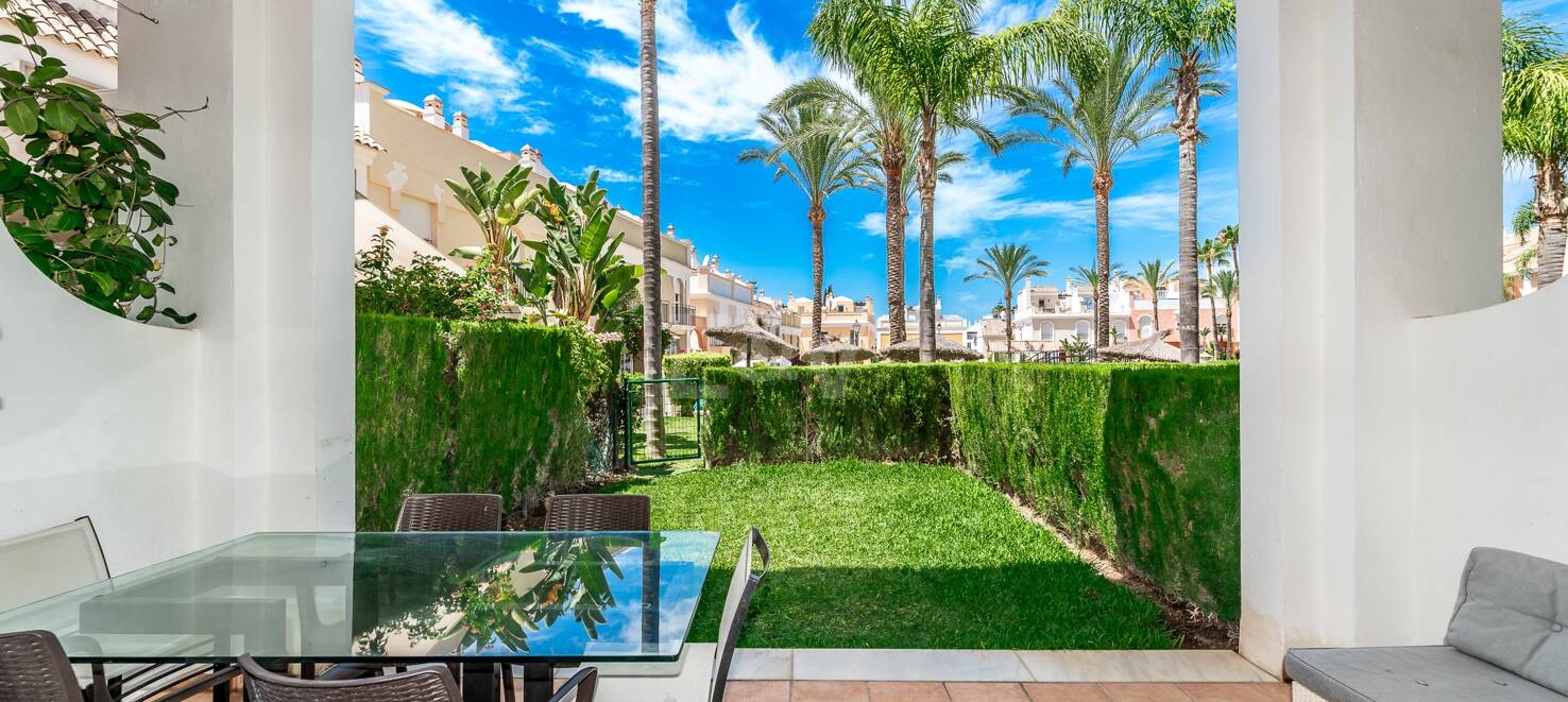 Beachfront Townhouse i Bahía de Marbella