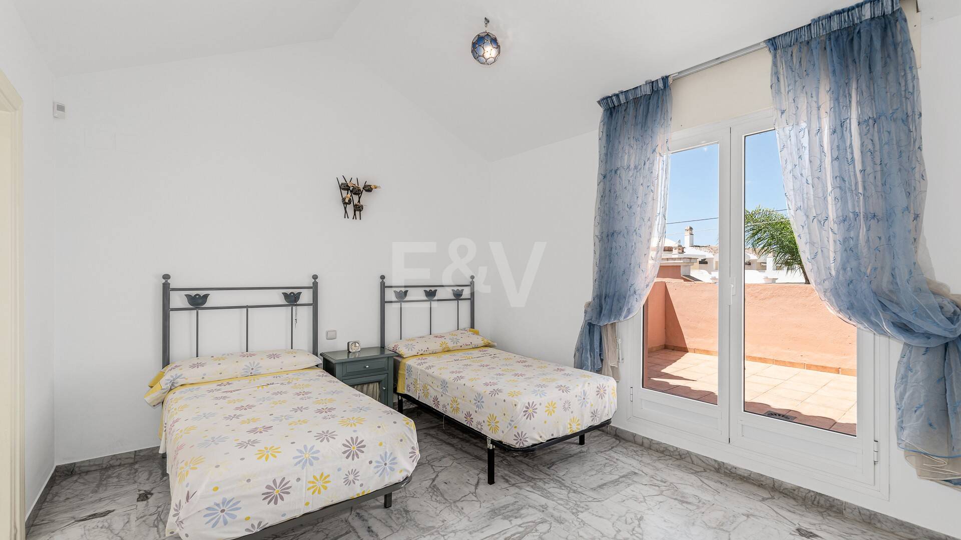 Beachfront Townhouse i Bahía de Marbella