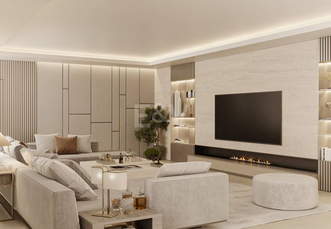 Lujosa nueva villa de 5 dormitorios en comunidad cerrada en Nueva Andalucía