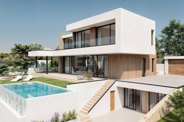 Plot med bygglicens och havsutsikt i Elviria