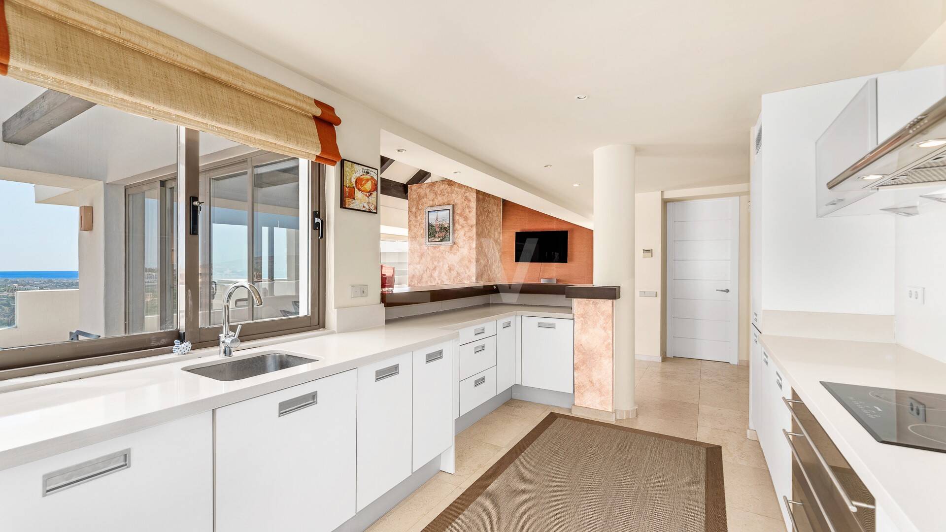 Penthouse spacieux à Los Flamingos Golf avec vue panoramique sur la mer