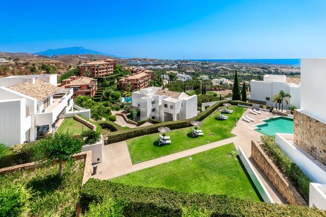 Geräumiges Penthouse im Los Flamingos Golf mit atemberaubendem Panoramablick auf das Meer