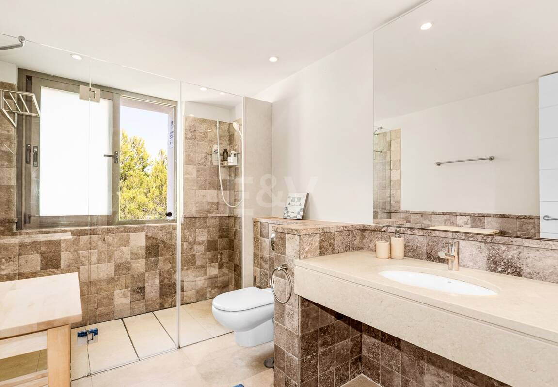 Geräumiges Penthouse im Los Flamingos Golf mit atemberaubendem Panoramablick auf das Meer