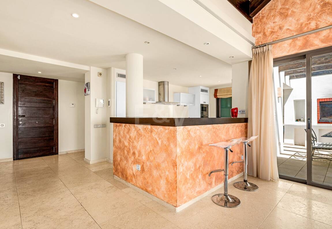 Geräumiges Penthouse im Los Flamingos Golf mit atemberaubendem Panoramablick auf das Meer