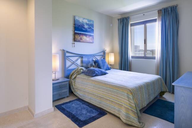 Geräumiges Penthouse im Los Flamingos Golf mit atemberaubendem Panoramablick auf das Meer