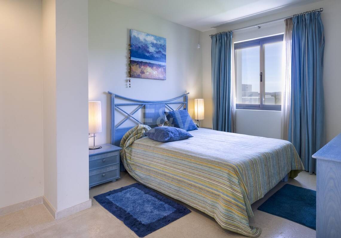 Geräumiges Penthouse im Los Flamingos Golf mit atemberaubendem Panoramablick auf das Meer