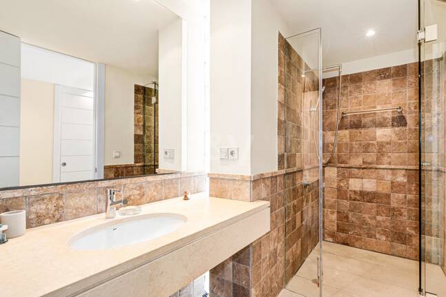 Geräumiges Penthouse im Los Flamingos Golf mit atemberaubendem Panoramablick auf das Meer