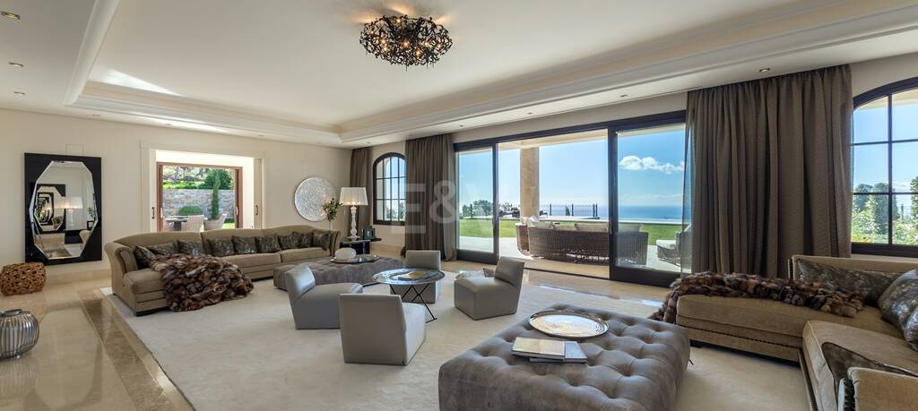 Impressive villa in La Zagaleta with unique panoramic sea views