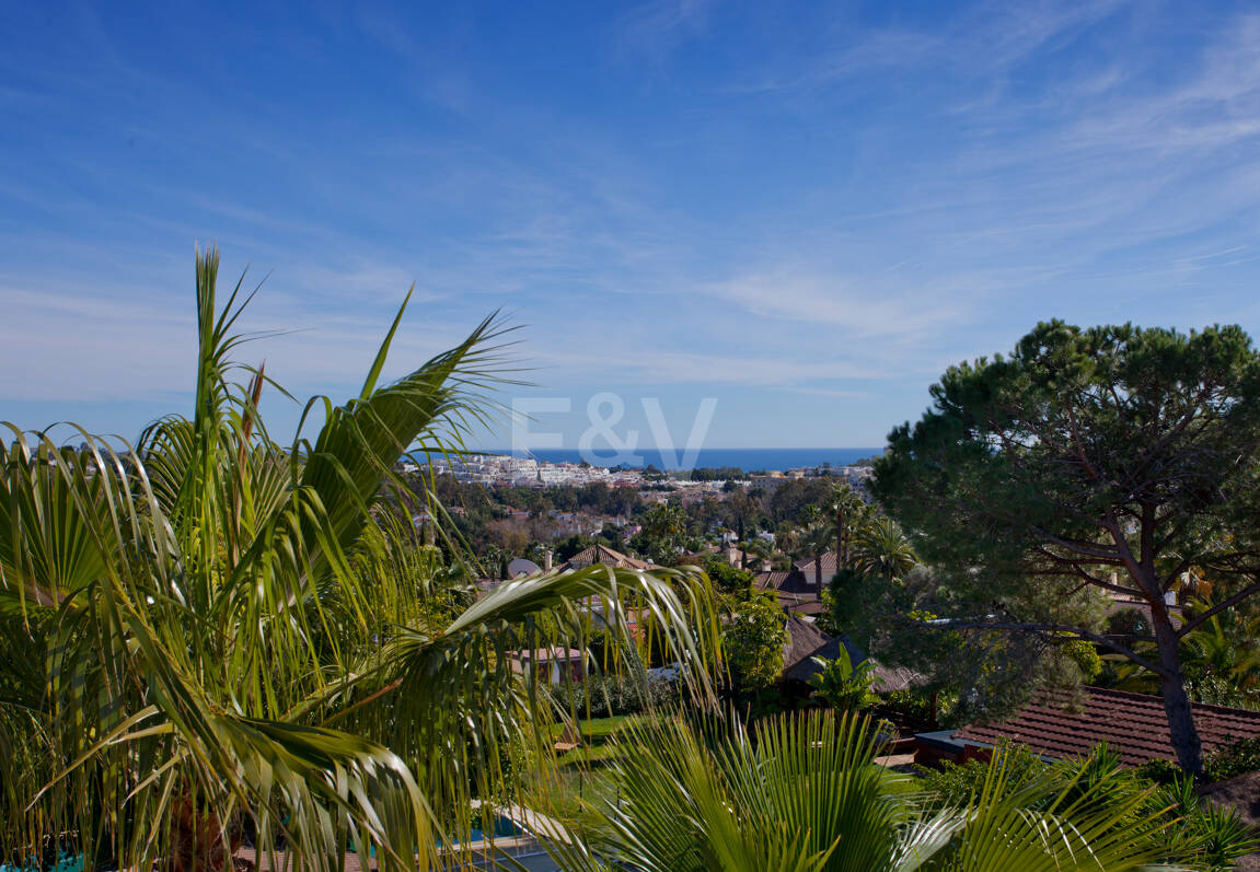 Imponerande villa i La Zagaleta med unika panoramautsikt över havet