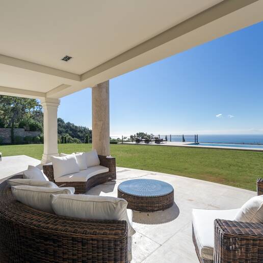Impressive villa in La Zagaleta with unique panoramic sea views