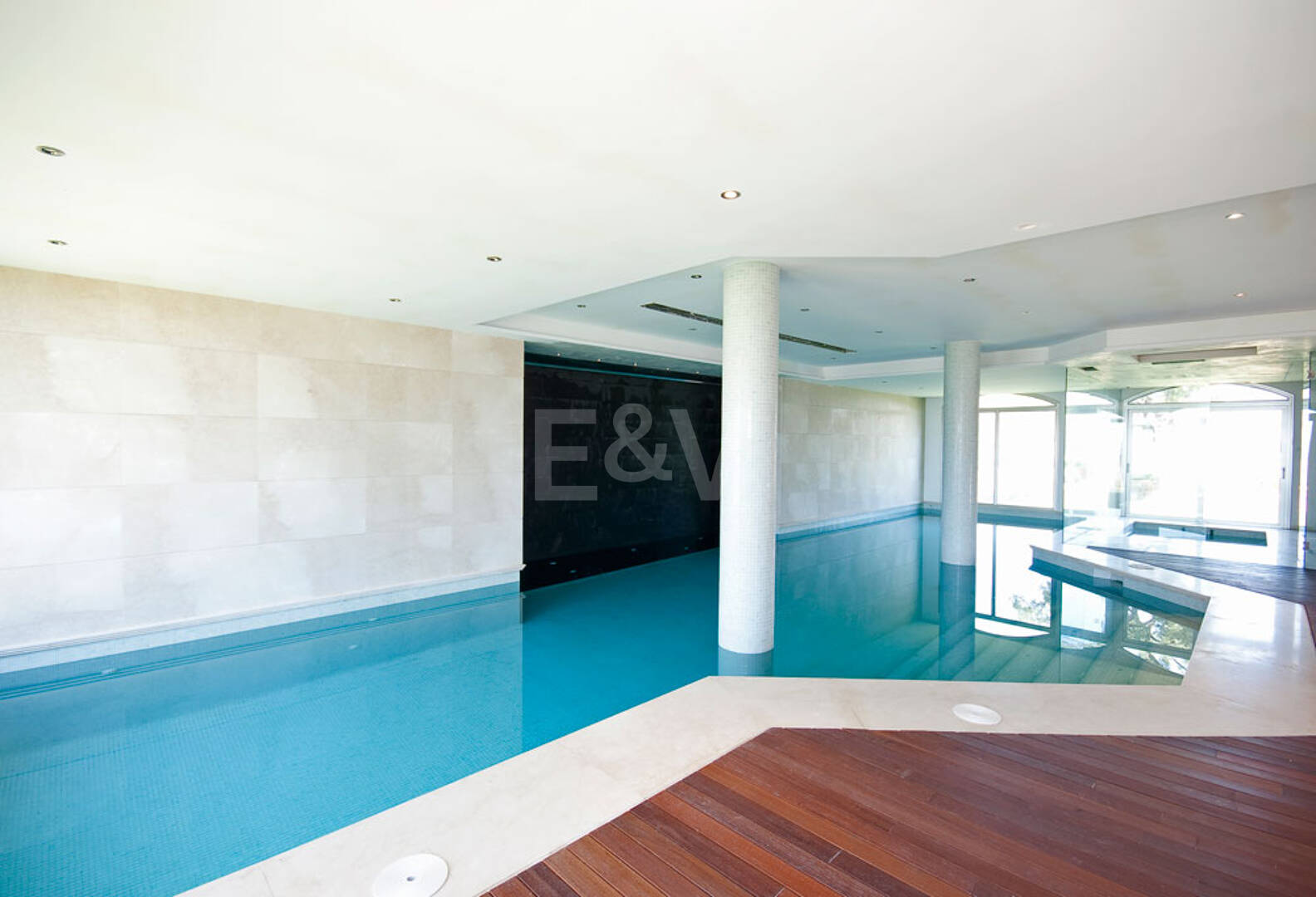 Impressive Villa in La Zagaleta with Unique Panoramic Sea Views