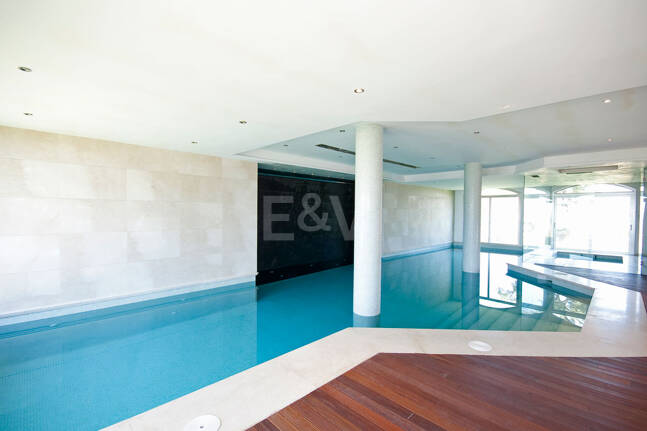 Imponerande villa i La Zagaleta med unika panoramautsikt över havet