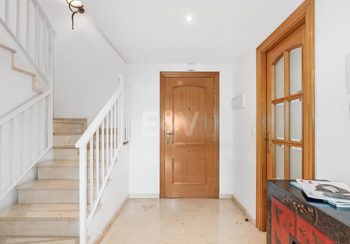 Guadalmina Golf-front Duplex Penthouse with views to La Concha