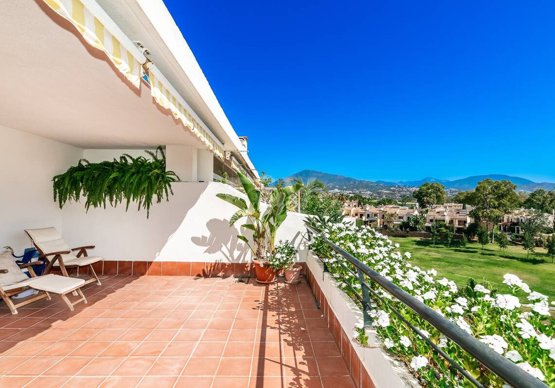 Guadalmina Golf-front Duplex Penthouse with views to La Concha