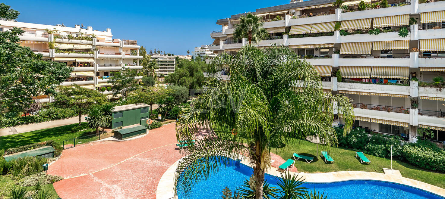 Duplex-Penthouse in Guadalmina am Golf mit Blick auf La Concha