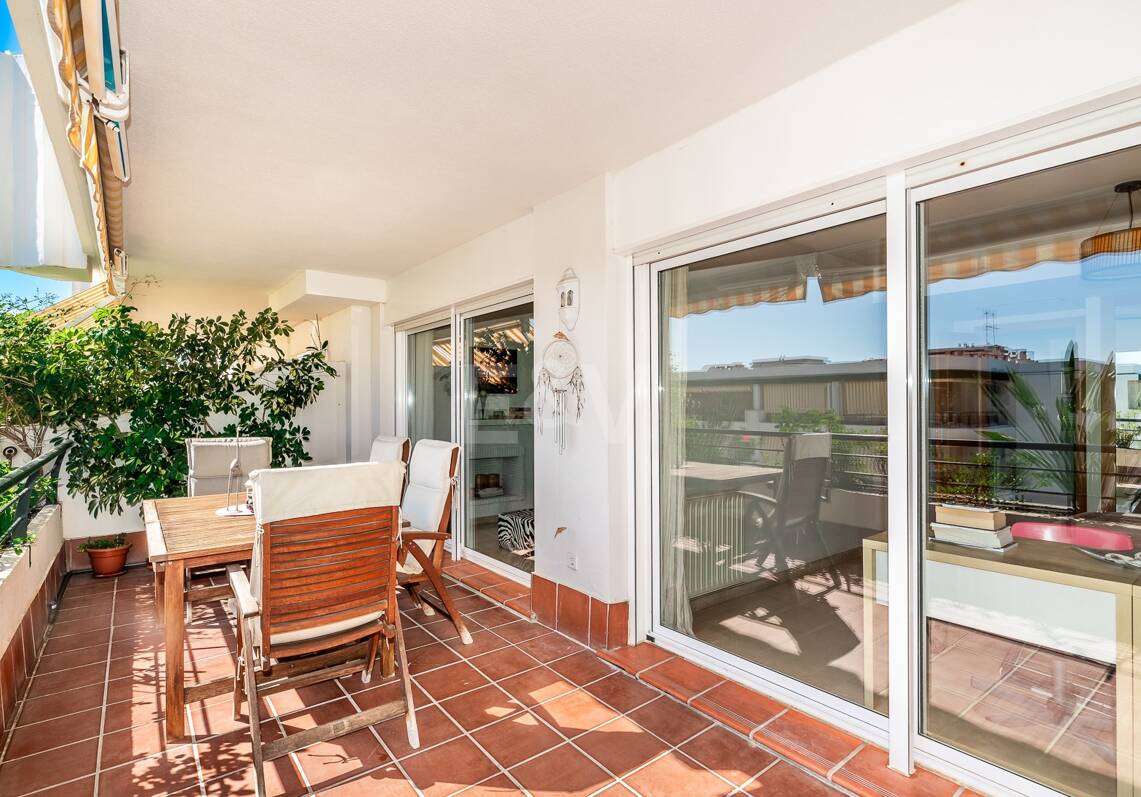 Guadalmina Golf-front Duplex Penthouse with views to La Concha