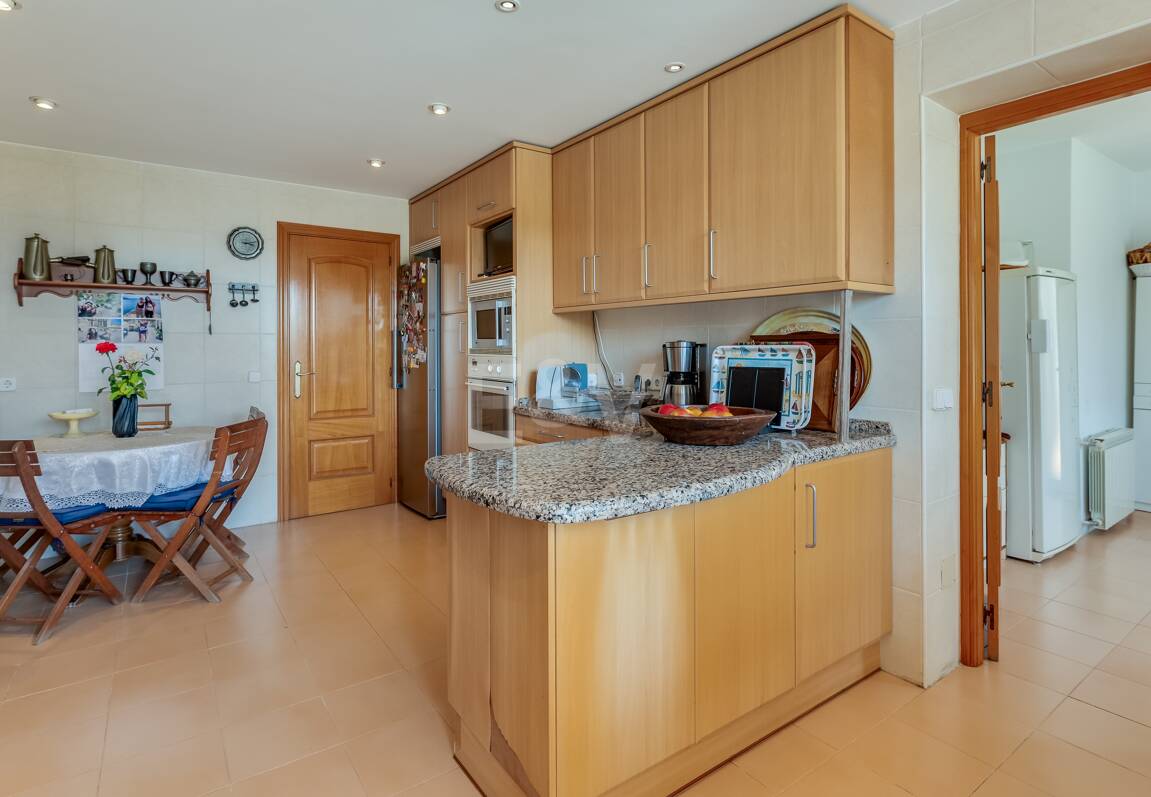 Villa classique à La Alquería avec vue spectaculaire sur la mer et le golf