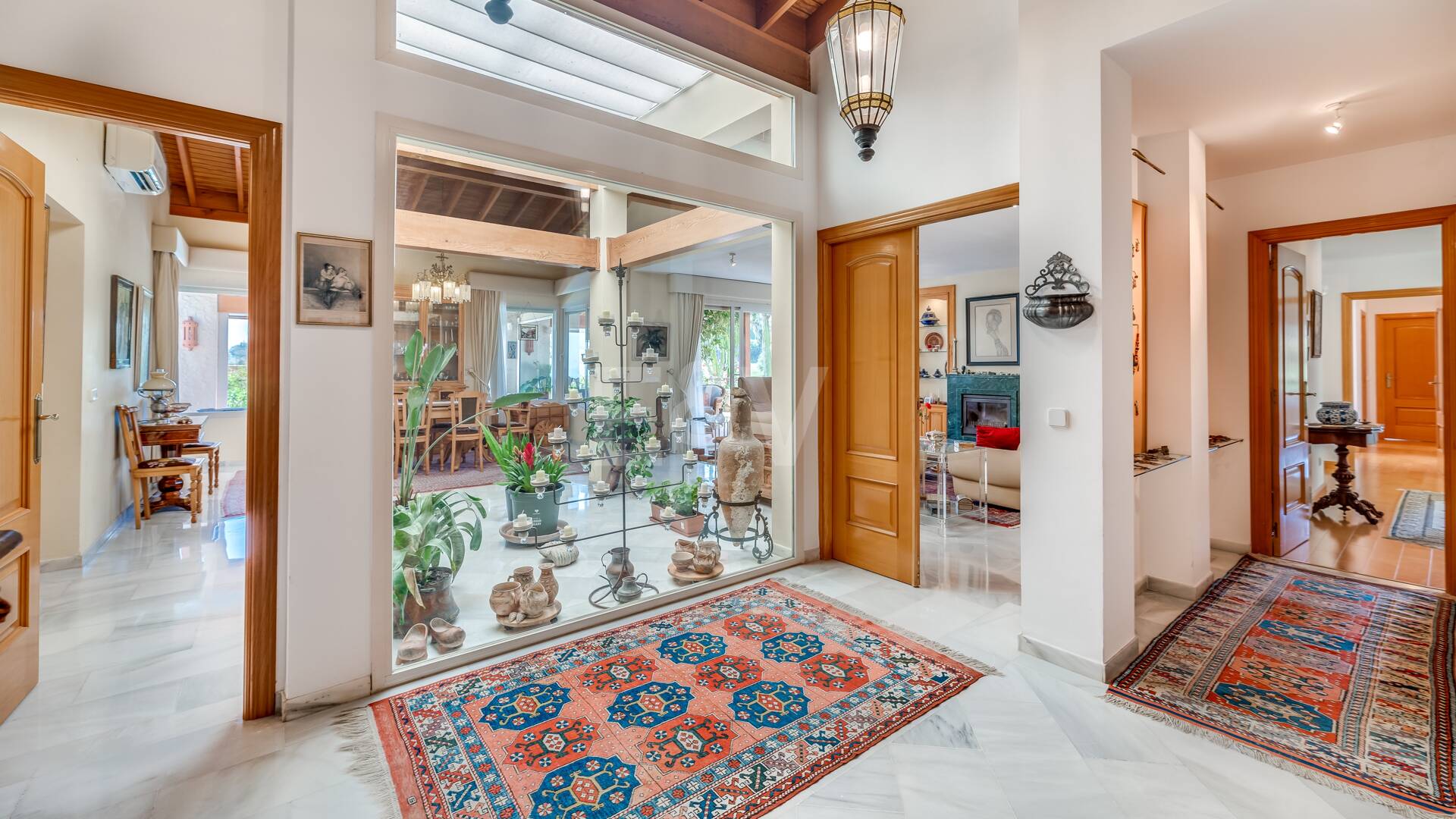 Villa classique à La Alquería avec vue spectaculaire sur la mer et le golf