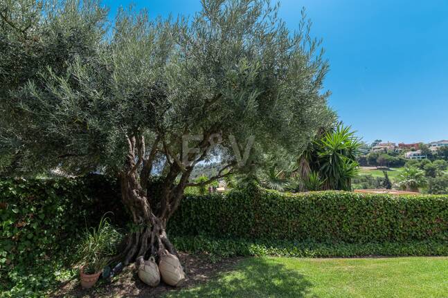 Villa classique à La Alquería avec vue spectaculaire sur la mer et le golf