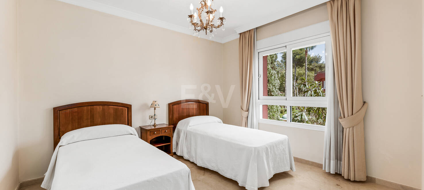 Elviria Beachfront Lägenhet med fantastisk havsutsikt