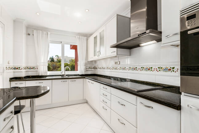 Elviria Beachfront Lägenhet med fantastisk havsutsikt