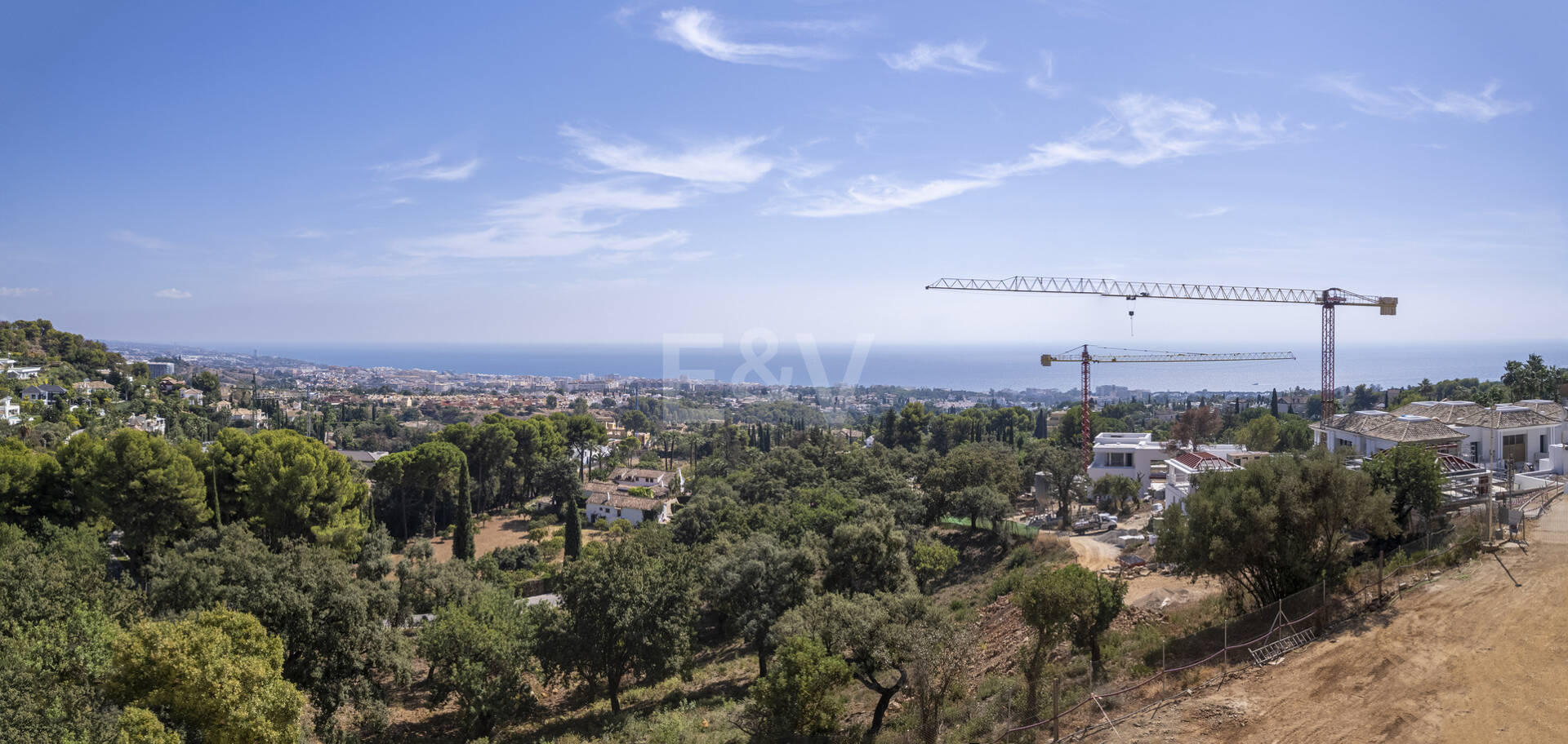 Belägen gemenskap av 5 lyx Marbella Villas VILLA 2