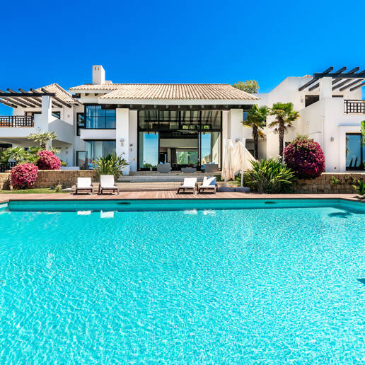 Finest luxury Villa in La Zagaleta with sea & mountain views