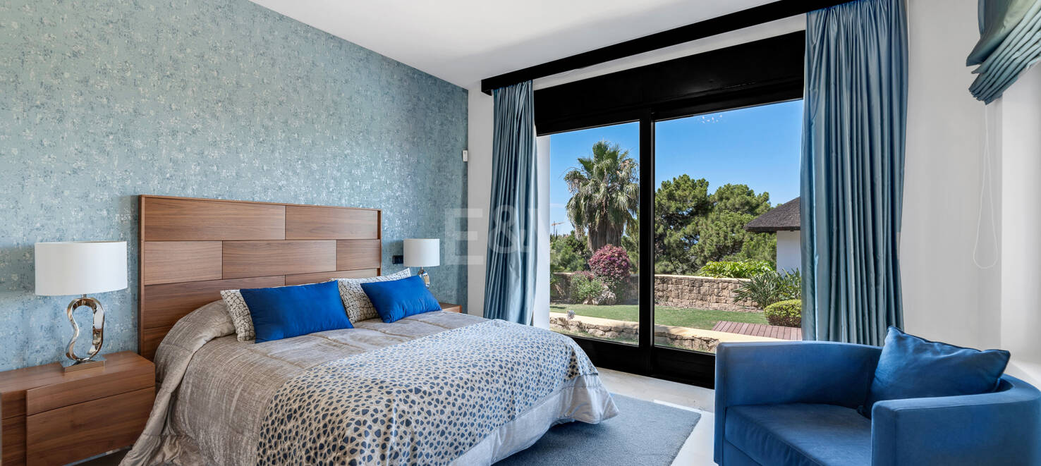 Finest luxury Villa in La Zagaleta with sea & mountain views