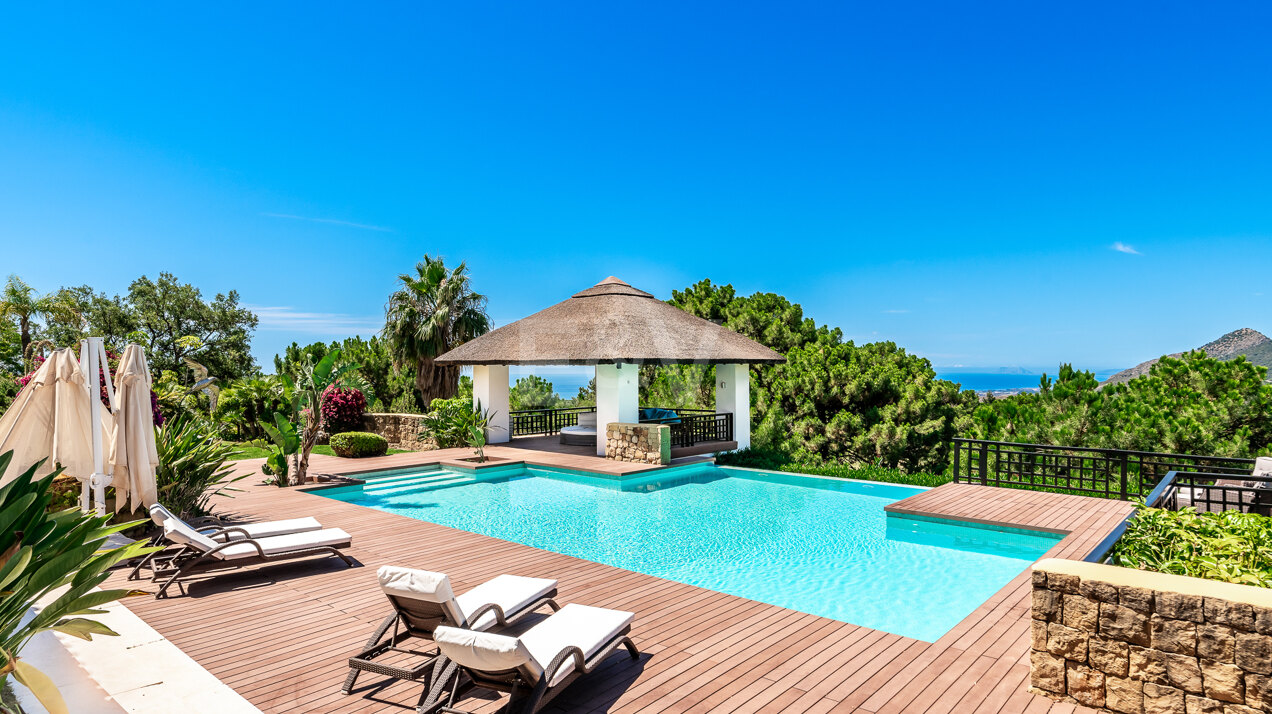 Feinste Luxusvilla in La Zagaleta mit Meer- und Bergblick