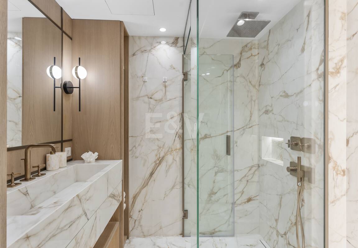 Splendid Frontline Lägenhet i Puente Romano