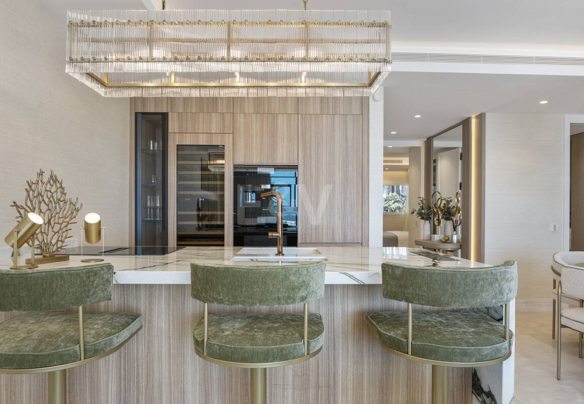 Splendid Frontline Lägenhet i Puente Romano