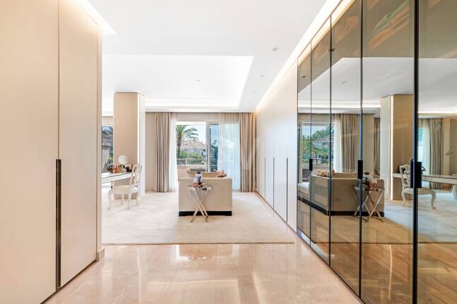 Exceptional One-of-a-Kind Apartment in Prestigious La Trinidad on the Golden Mile