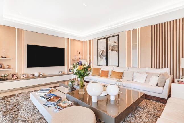 Exceptional One-of-a-Kind Apartment in Prestigious La Trinidad on the Golden Mile