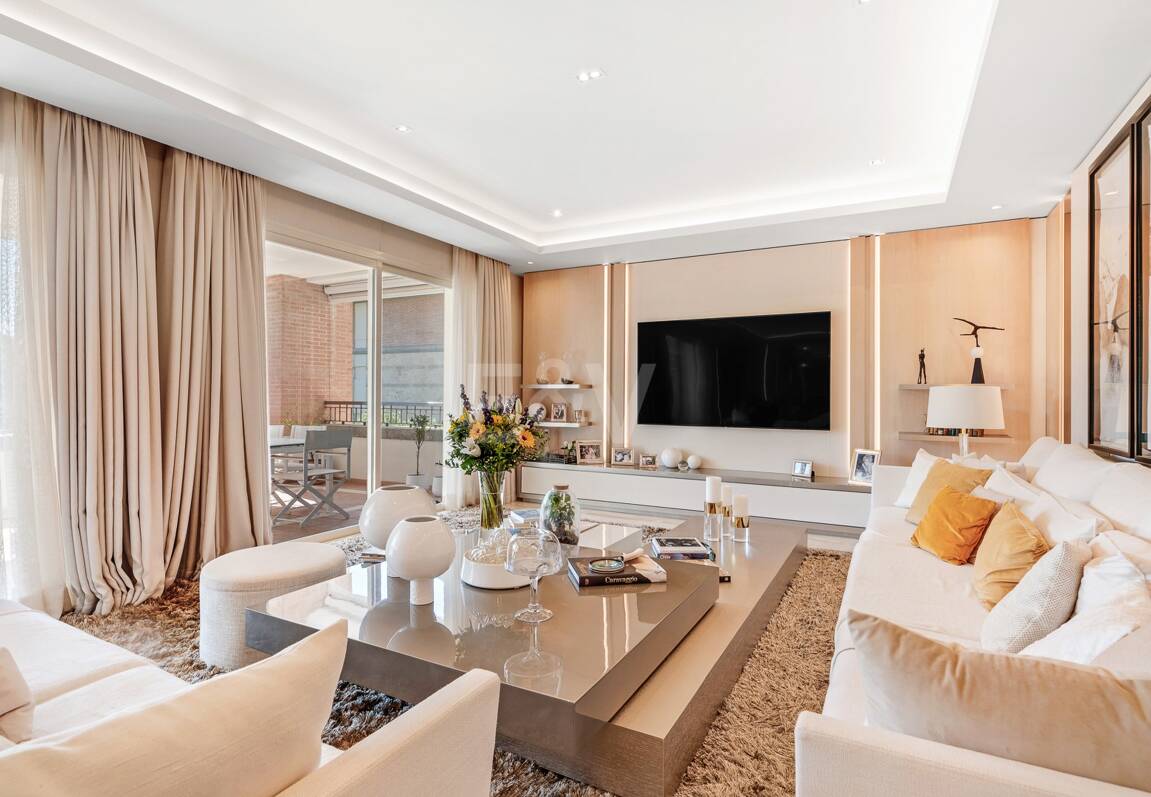 Exceptional One-of-a-Kind Apartment in Prestigious La Trinidad on the Golden Mile