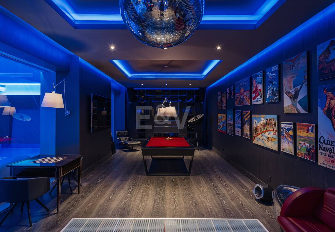 Ein Meisterwerk moderner Luxus in La Zagaleta