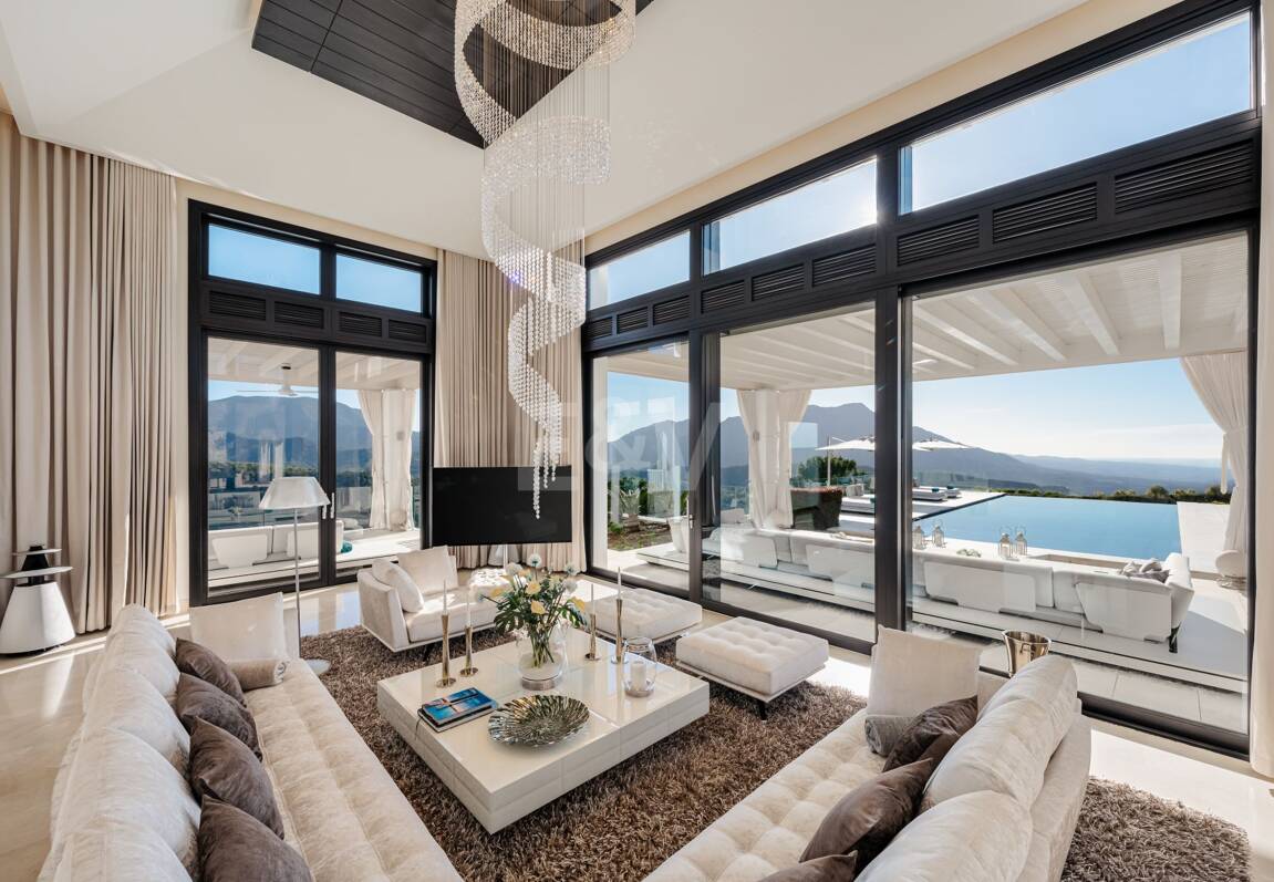 Ein Meisterwerk moderner Luxus in La Zagaleta