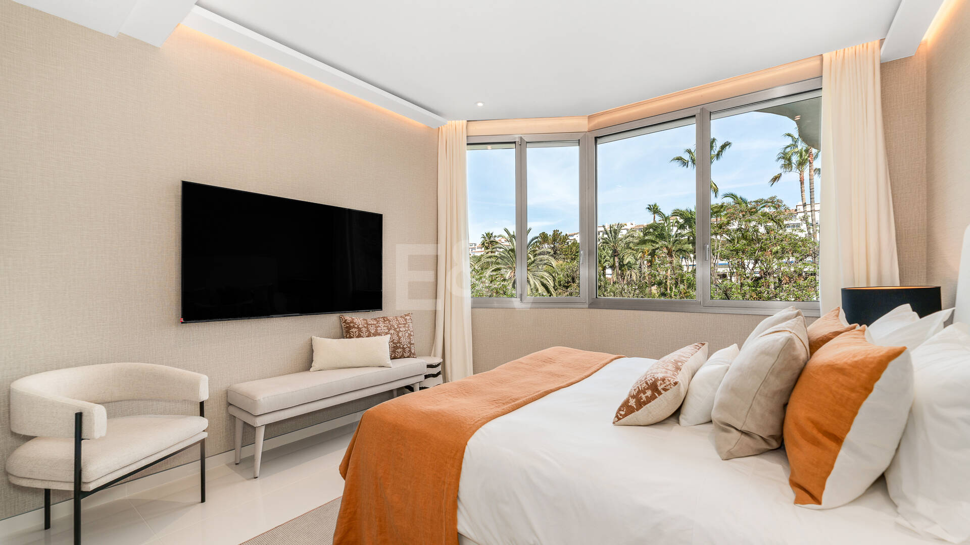 Modern apartment in the Heart of Puerto Banús