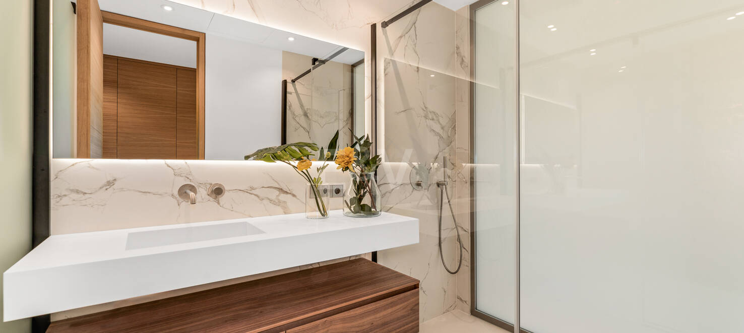 Modern lägenhet i hjärtat av Puerto Banús