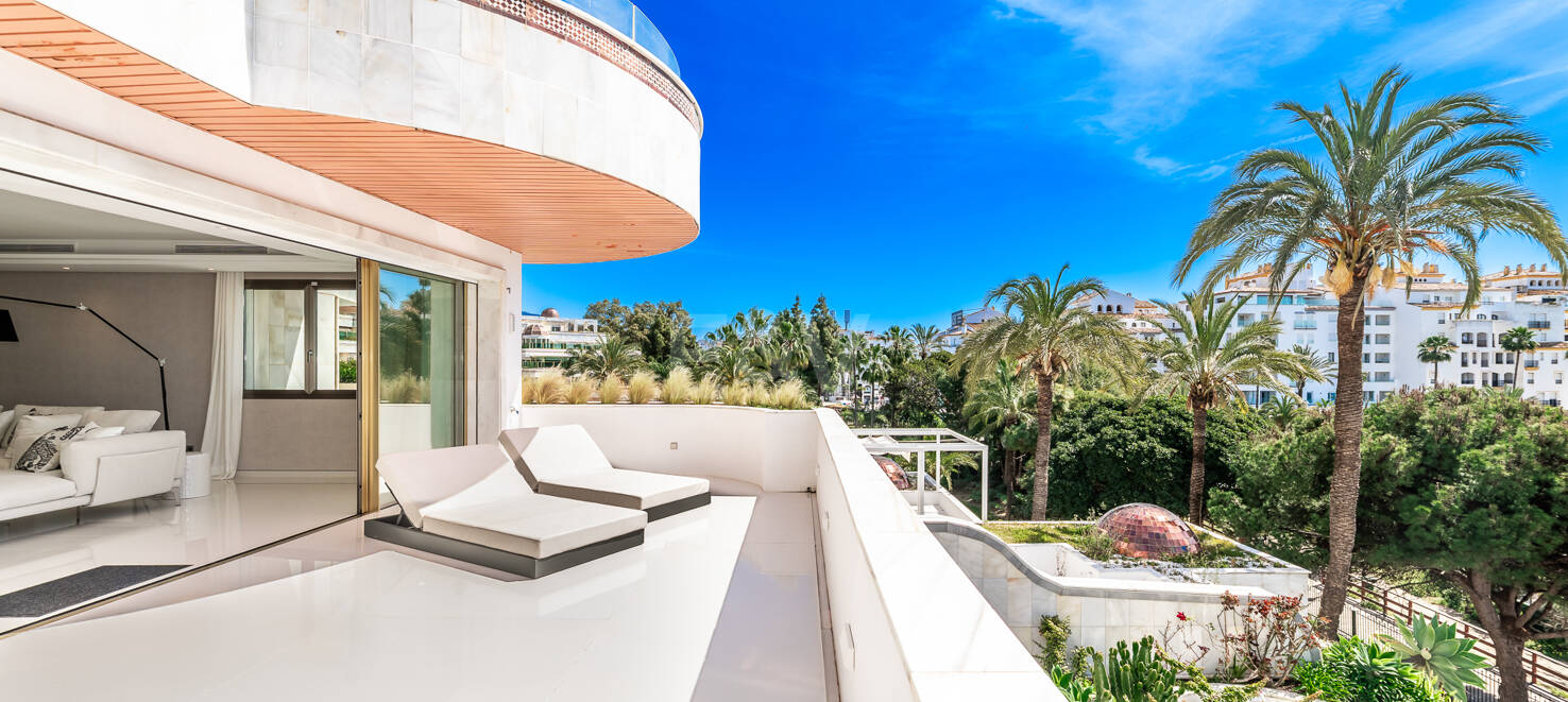 Modern lägenhet i hjärtat av Puerto Banús