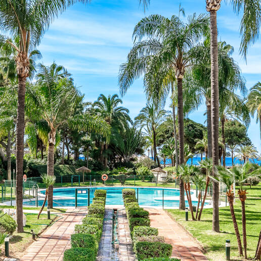 Modern lägenhet i hjärtat av Puerto Banús
