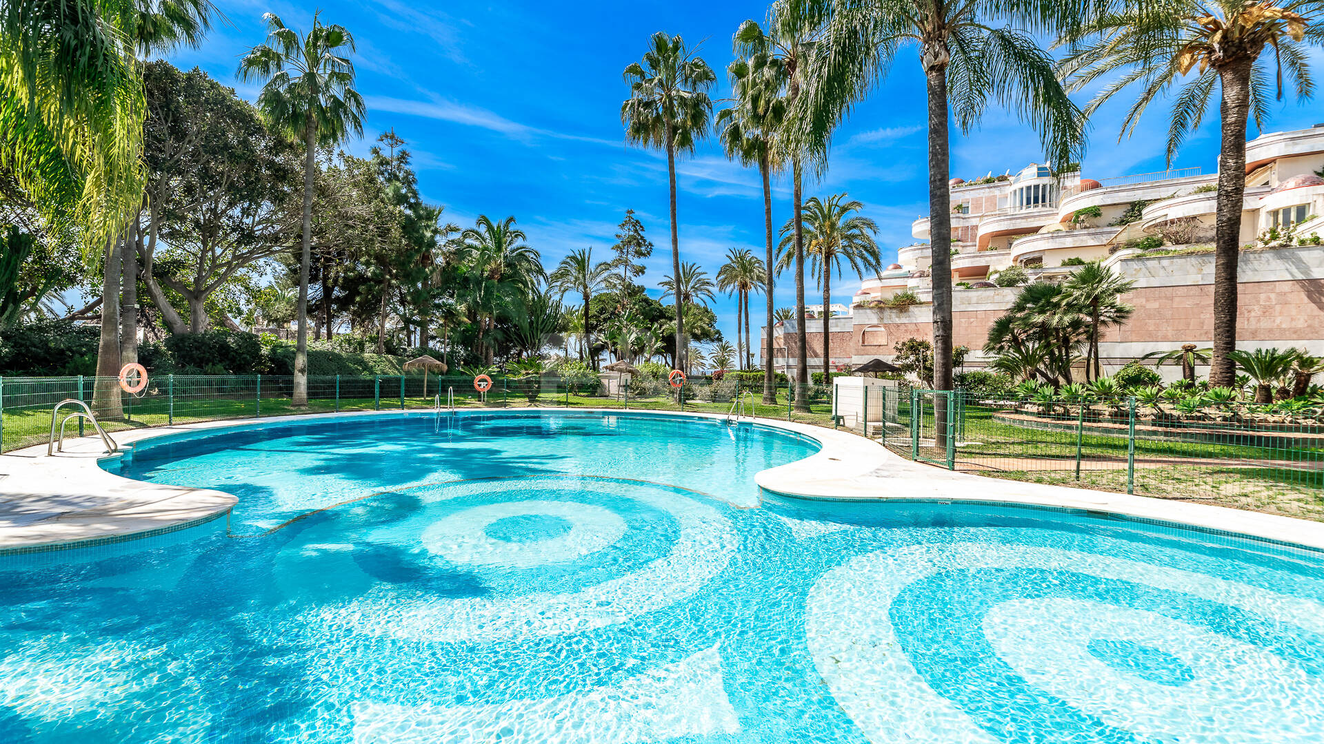 Modern apartment in the Heart of Puerto Banús
