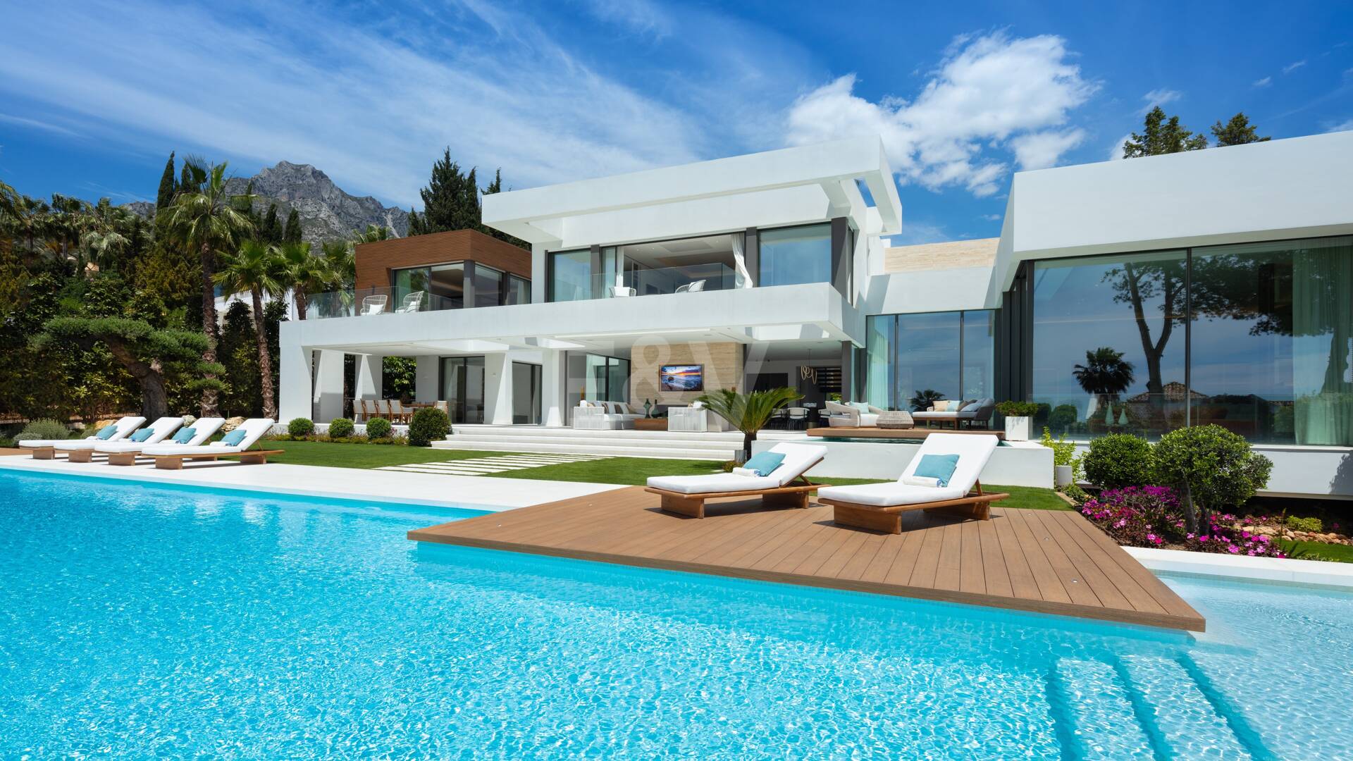 Widowiskowa willa z panoramicznymi widokami w Sierra Blanca