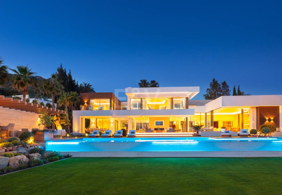 Widowiskowa willa z panoramicznymi widokami w Sierra Blanca