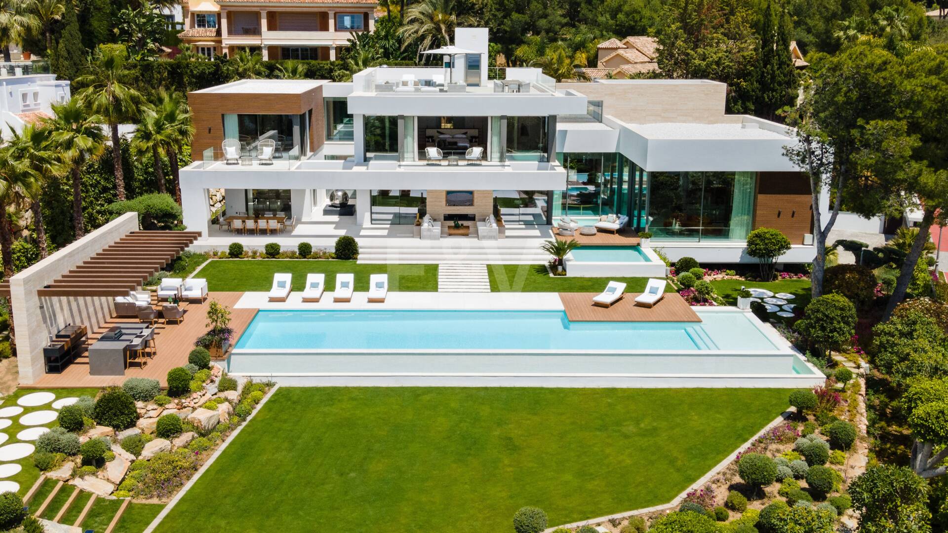 Widowiskowa willa z panoramicznymi widokami w Sierra Blanca