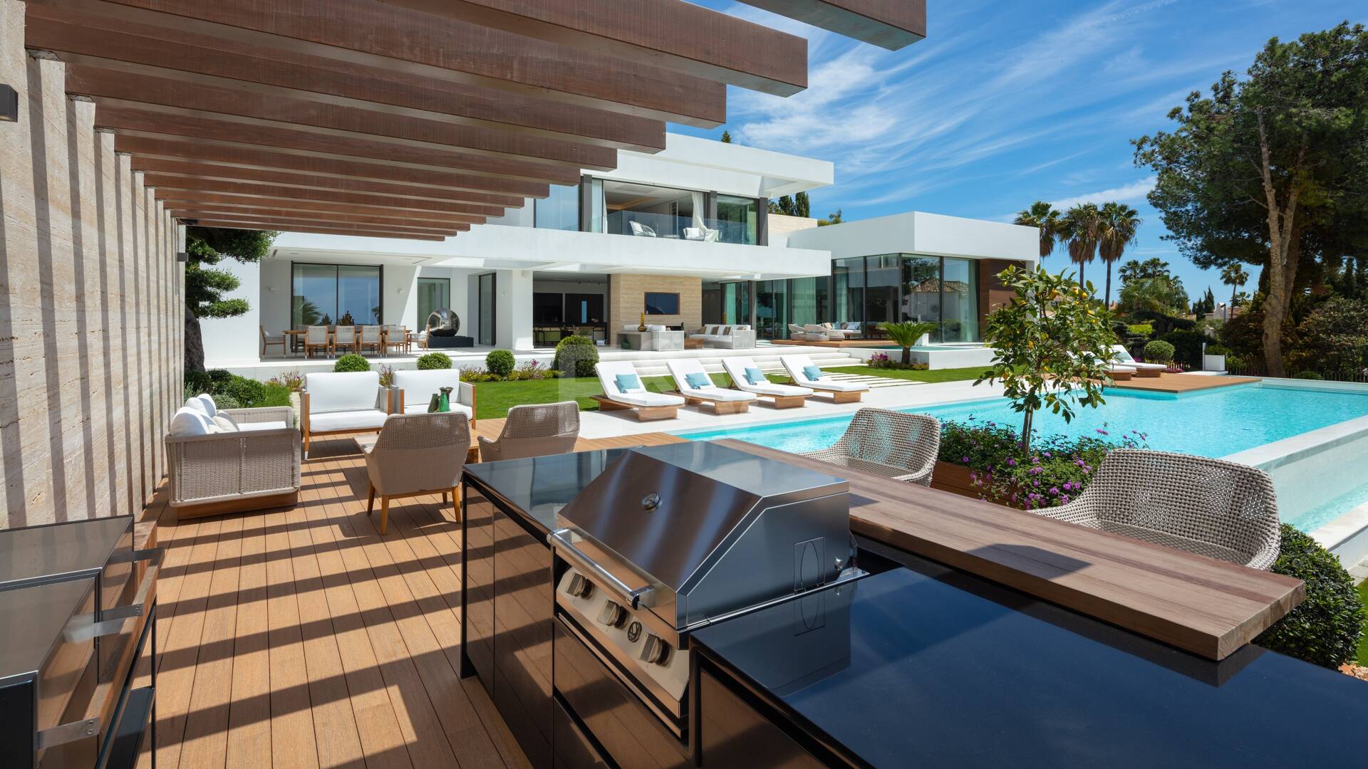 Widowiskowa willa z panoramicznymi widokami w Sierra Blanca