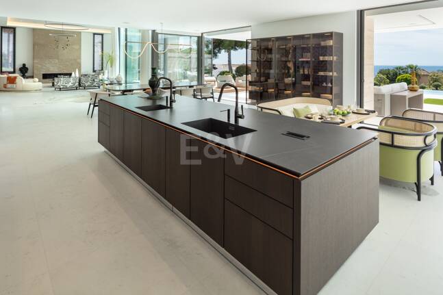 Widowiskowa willa z panoramicznymi widokami w Sierra Blanca