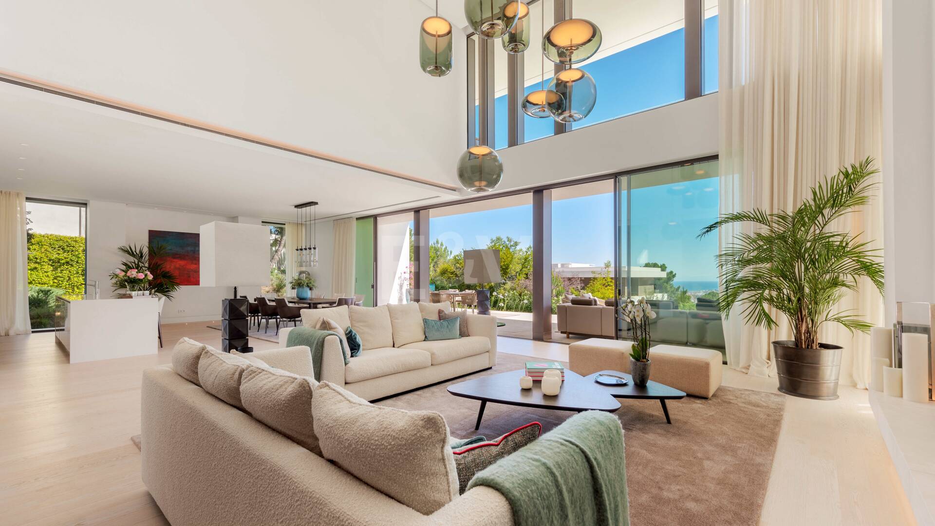 Modern lyxvilla i Alcuzcuz-Benahavis med panoramautsikt