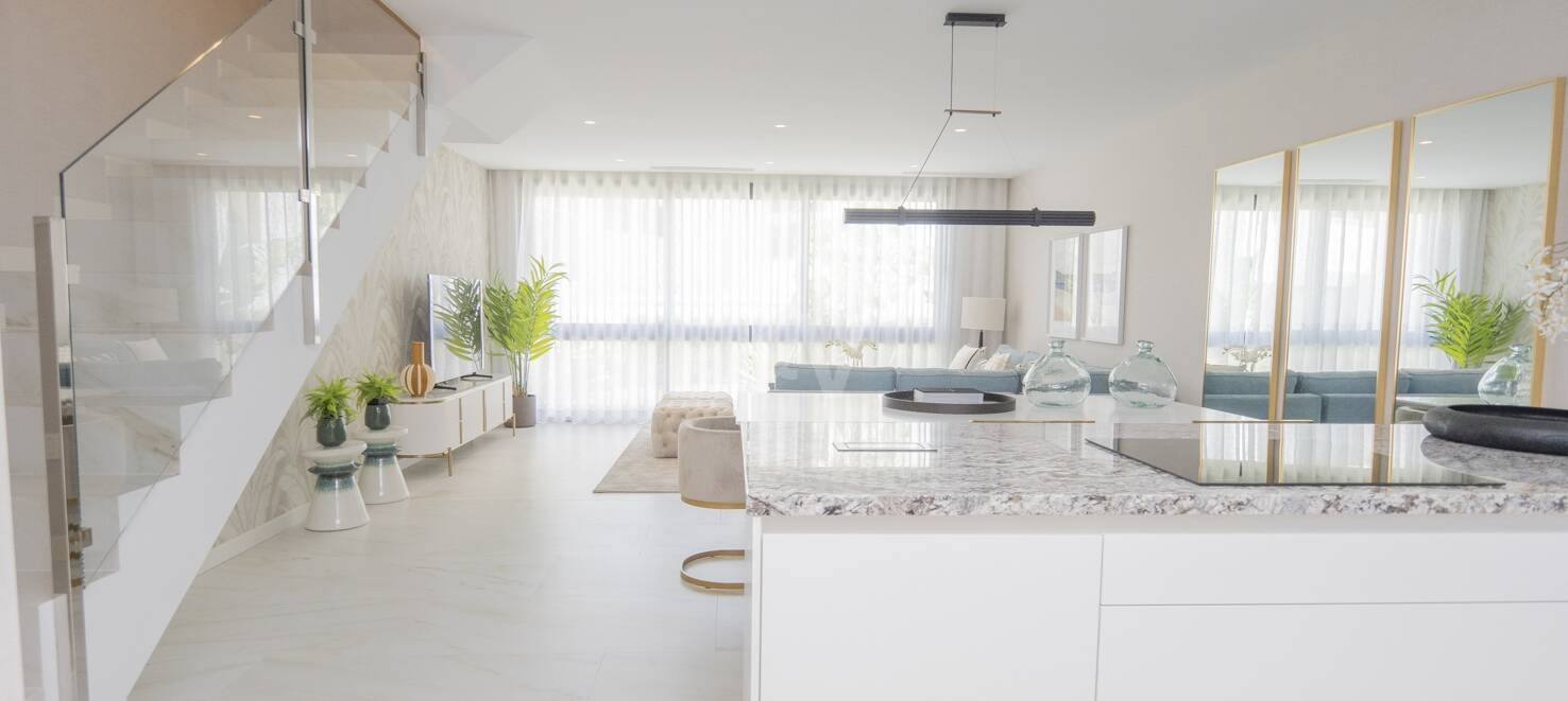 Semi-détaché moderne Villa Minutes de Puerto Banús